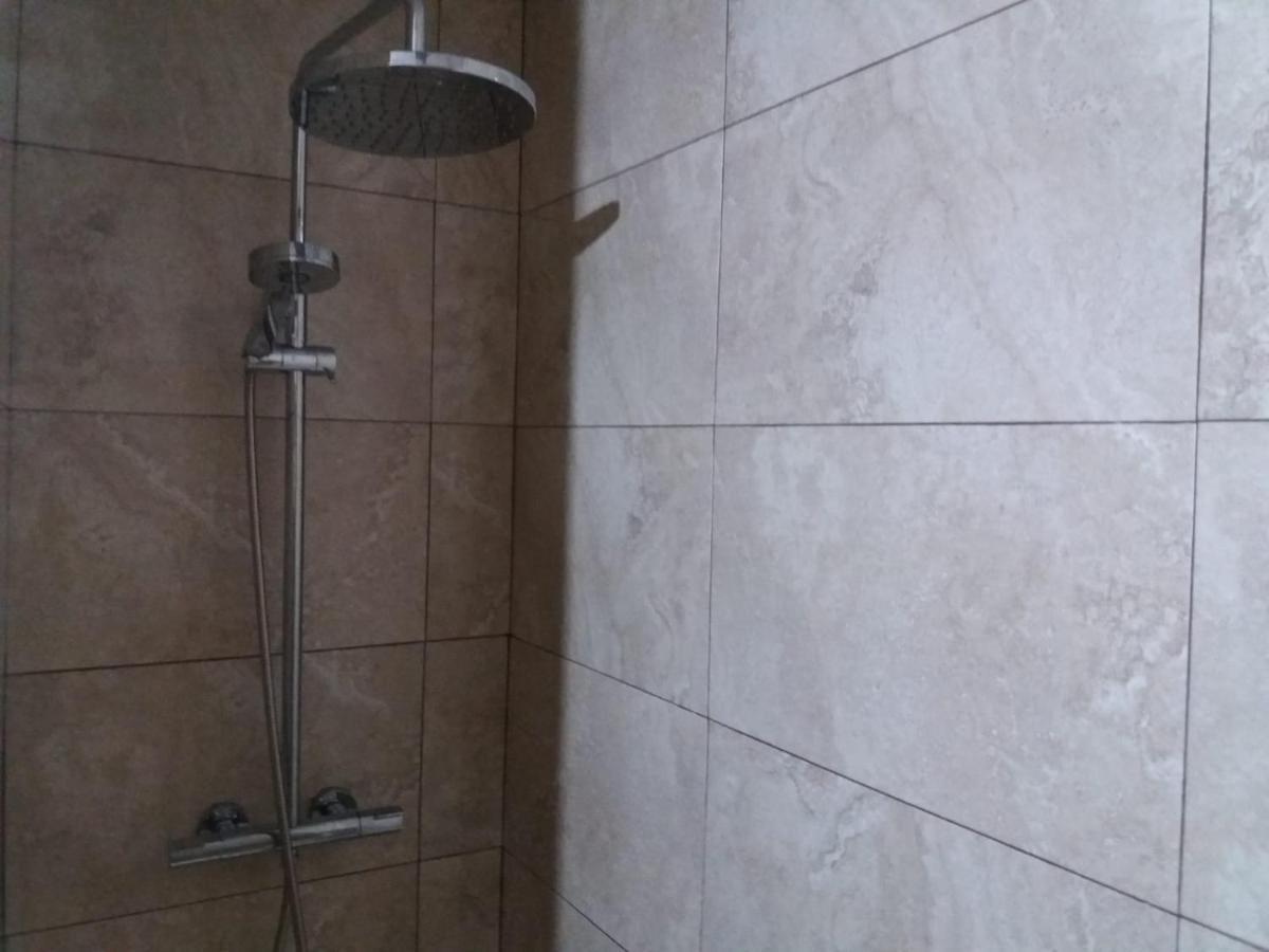 דירות Saron Centro 1 מראה חיצוני תמונה